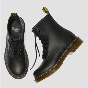 Dr. Martens Size 37